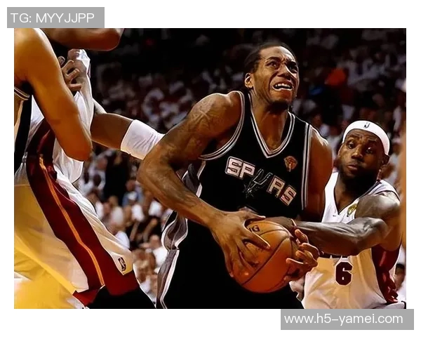 吉莱斯皮上半场表现惊艳6投5中斩获13分三分球命中率高达75