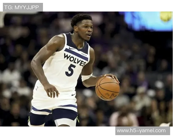 森林狼社媒庆祝马年爱德华兹今日穿中国新年配色AE2展现节日气氛